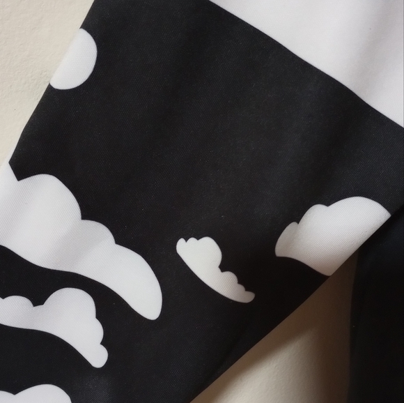 UIDEAZONE Biggie Sweatshirt - Picture 7 of 10